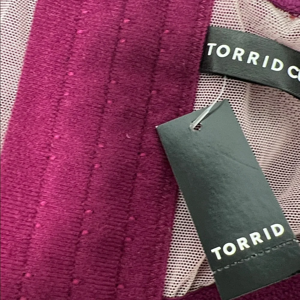 Torrid bra unlined underwire longline floral lace size 2 NWT